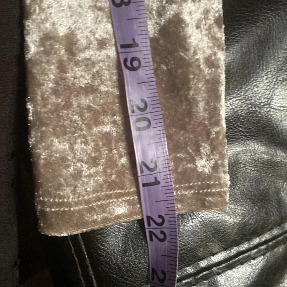 Top shop grey velvet long sleeve cropped top  Sz 6 - Picture 8 of 12